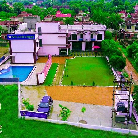 Hotel Aayes And Resort Shantiniketan Bagian luar foto