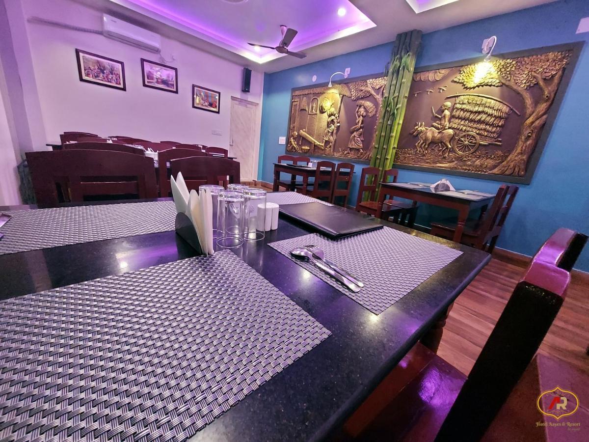 Hotel Aayes And Resort Shantiniketan Bagian luar foto