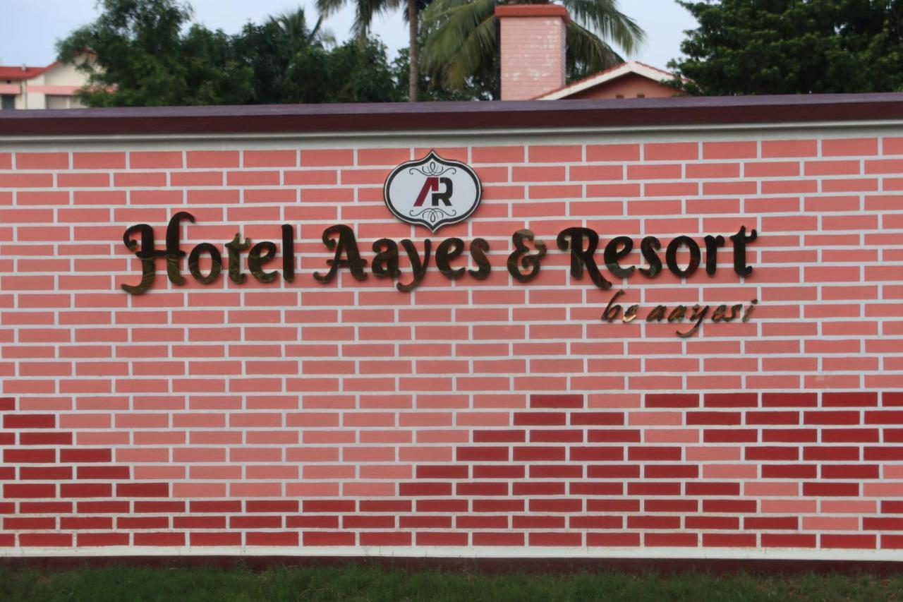 Hotel Aayes And Resort Shantiniketan Bagian luar foto